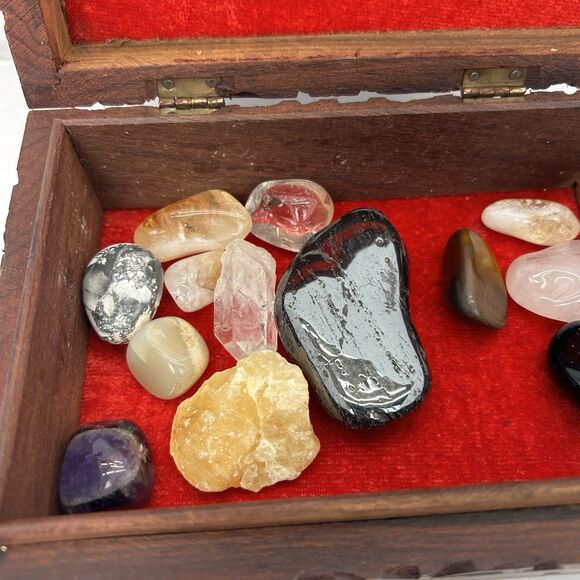 Triquetra Celtic Floral Hand Carved Wooden Trinket Keepsake Box Gemstones - Picture 8 of 16